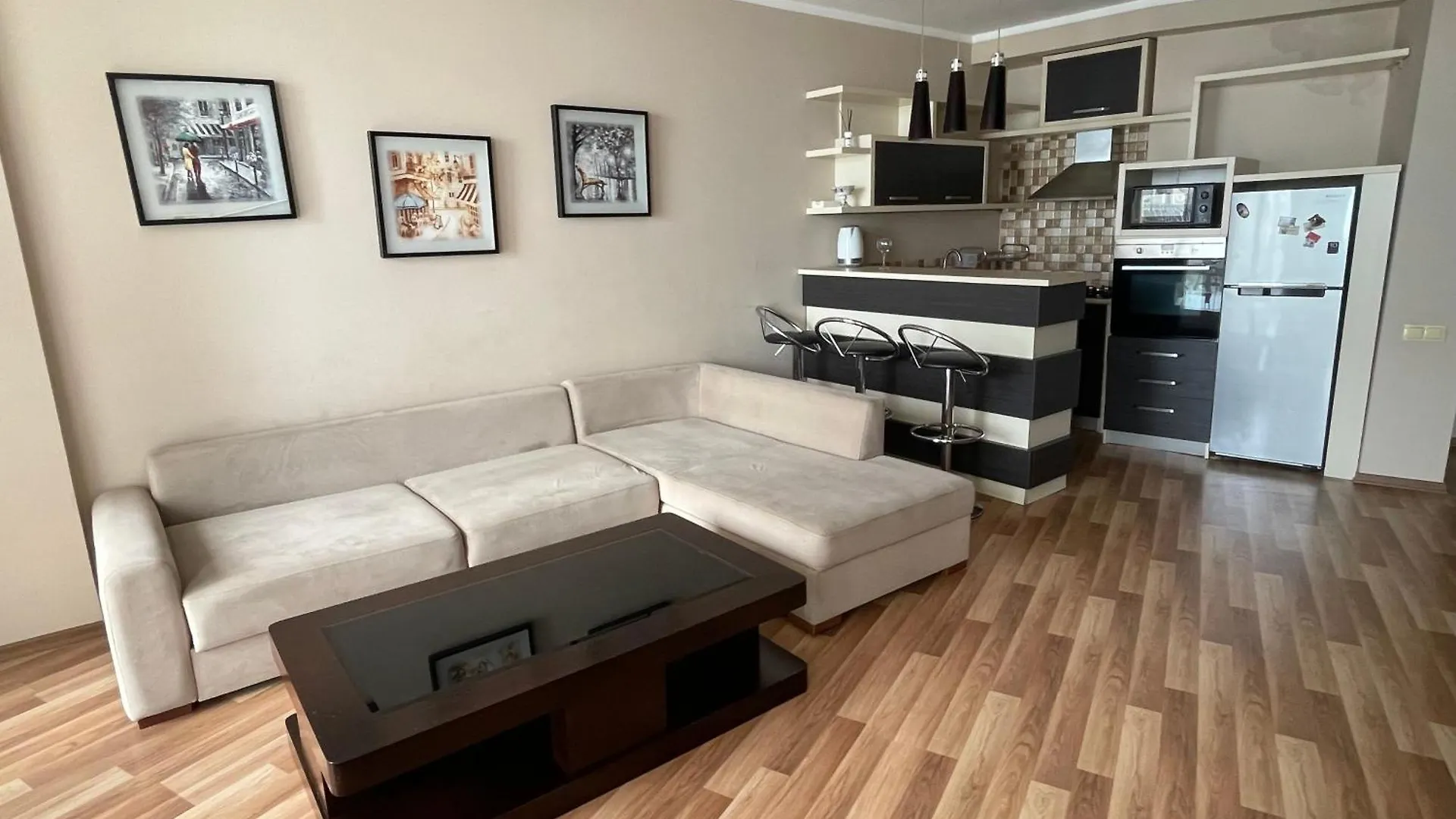 Apartment With Sea View Batumi